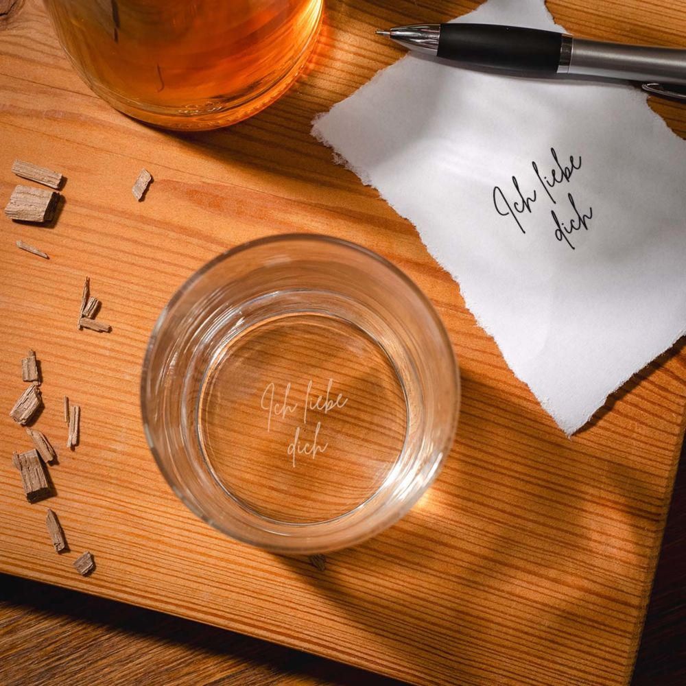 Personalisierbares Whisky Glas mit deiner Handschrift