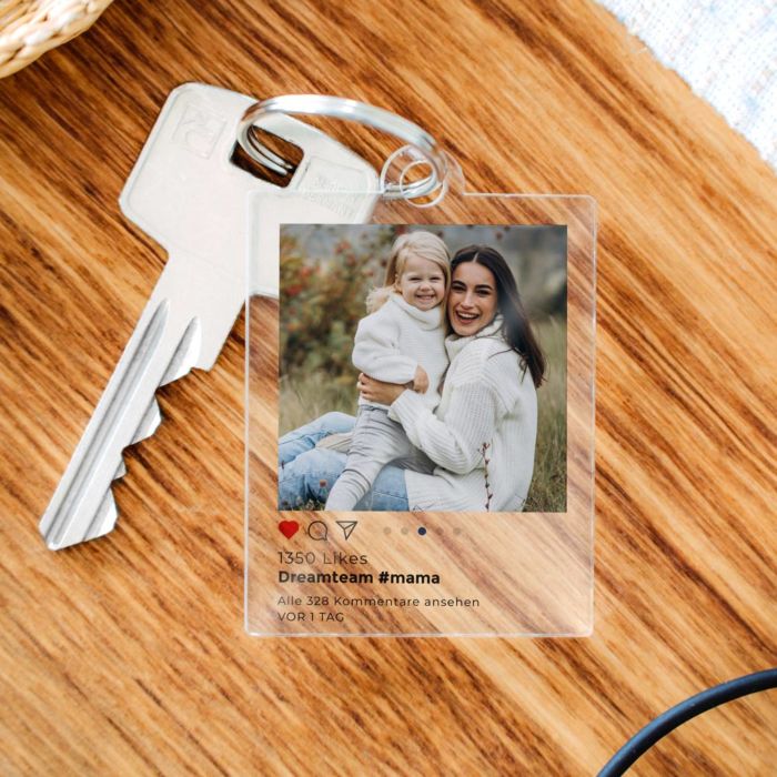 Personalisierbarer Acryl Schlüsselanhänger im Instagram-Style